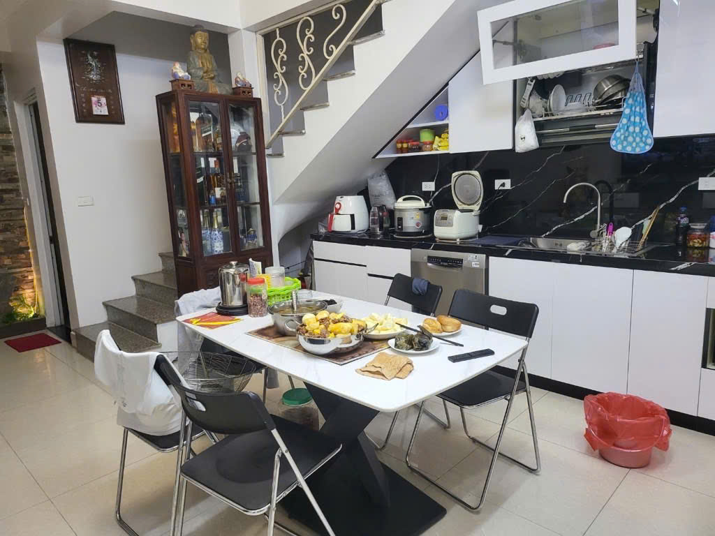 GẦN HỒ BA MẪU - NỞ HẬU - THÔNG SỐ ĐẸP - FULL CÔNG NĂNG - NHÀ DÂN XÂY
